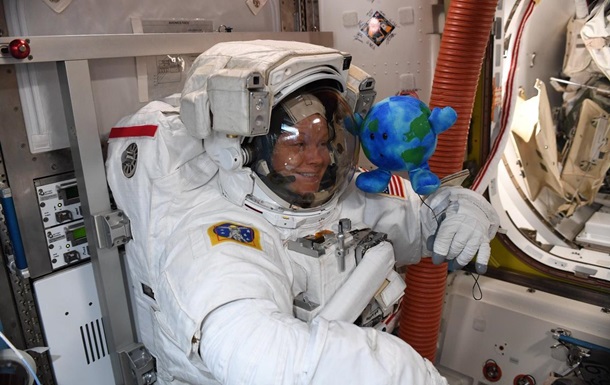 Астронавт зі США виросла на п'ять сантиметрів на МКС